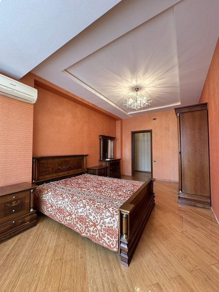Satılır 4 otaqlı yeni tikili, 123 m², Memar Əcəmi m.-8