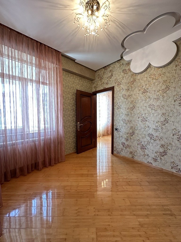 Satılır 4 otaqlı yeni tikili, 123 m², Memar Əcəmi m.-10