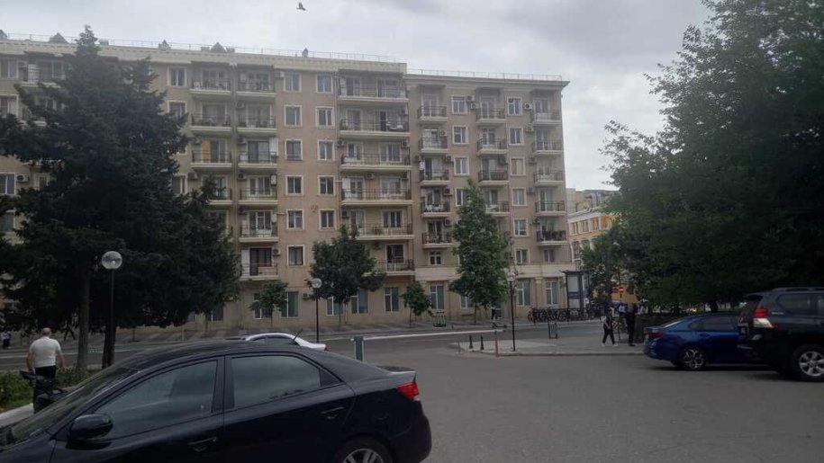 Satılır 2 otaqlı köhnə tikili, 65 m², 28 May m.-1