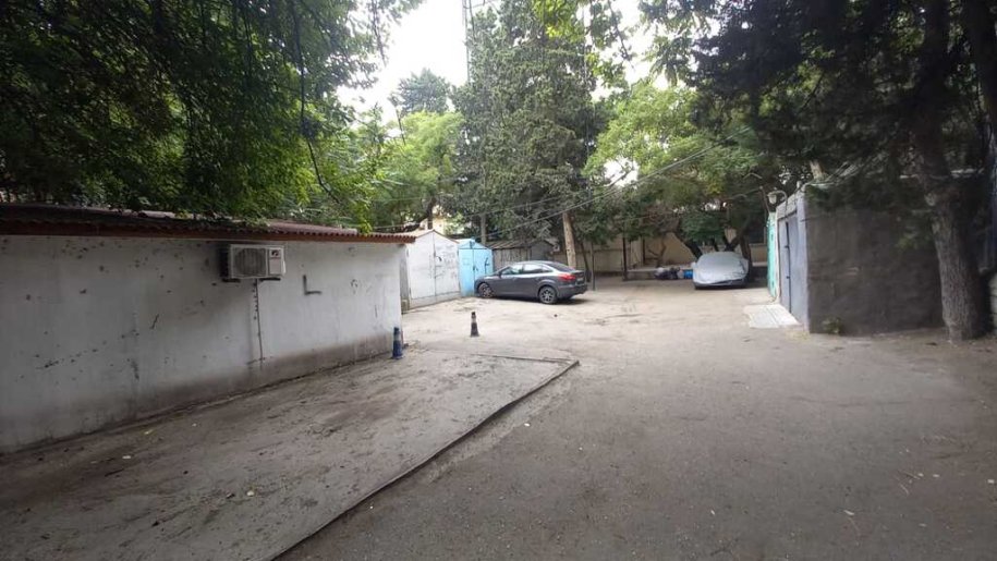 Satılır 2 otaqlı köhnə tikili, 65 m², 28 May m.-23