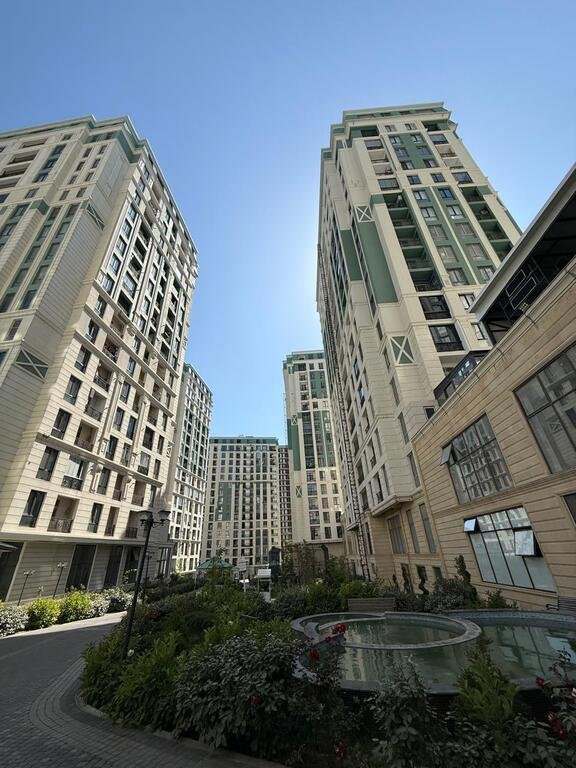Satılır 6 otaqlı yeni tikili, 250 m², Gənclik m.-1