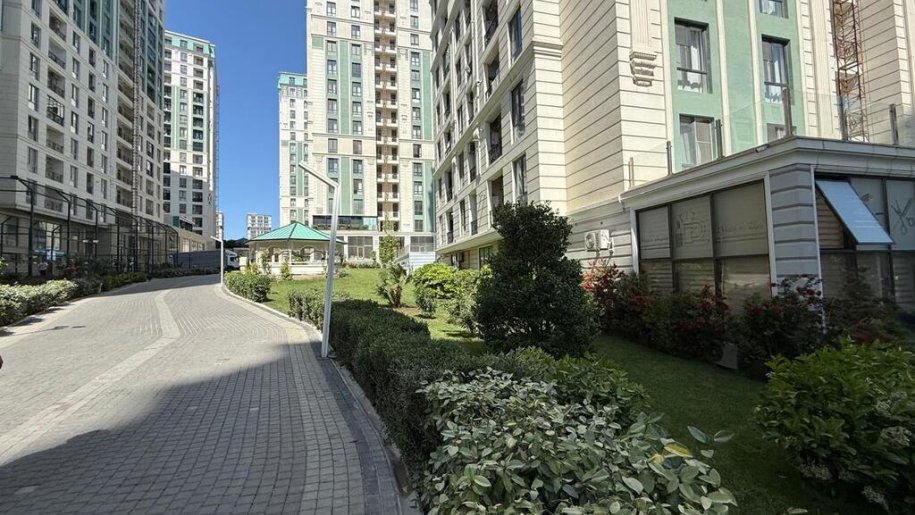 Satılır 6 otaqlı yeni tikili, 250 m², Gənclik m.-3