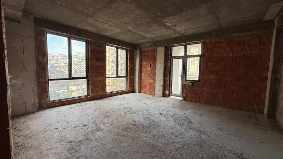 Satılır 6 otaqlı yeni tikili, 250 m², Gənclik m.-8