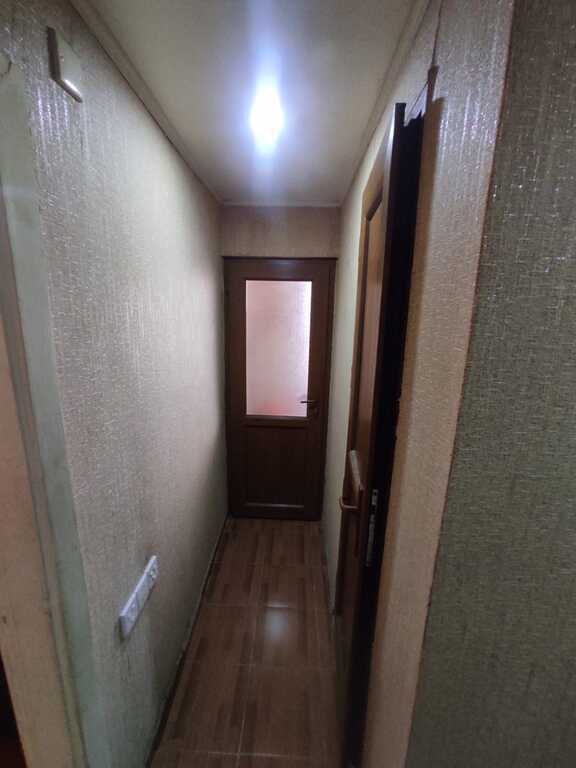 Kirayə verilir 2 otaqlı köhnə tikili, 50 m², İnşaatçılar m.-5