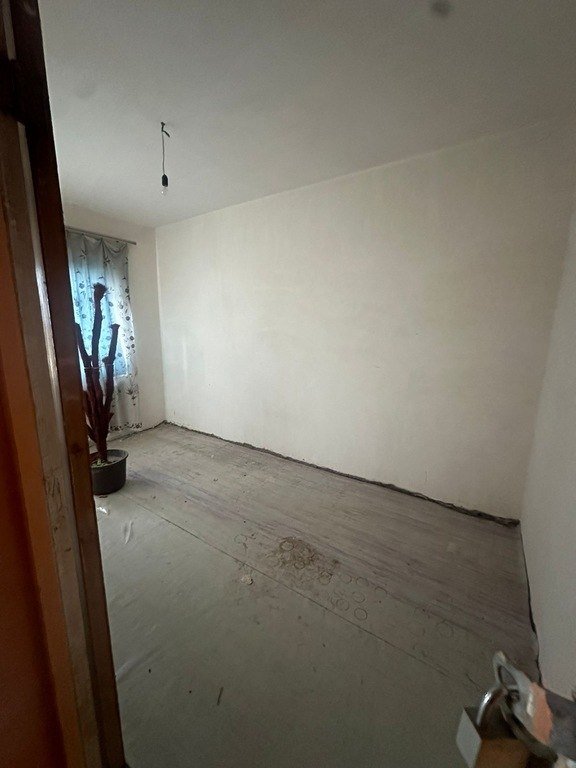 Satılır 3 otaqlı köhnə tikili, 70 m², Biləsuvar-4
