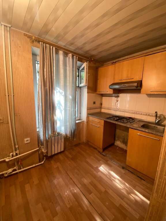 Kirayə verilir 2 otaqlı köhnə tikili, 52 m², İnşaatçılar m.-6