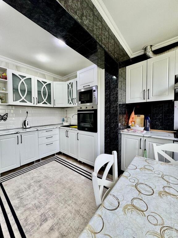 Satılır 4 otaqlı köhnə tikili, 100 m², İnşaatçılar m.-2