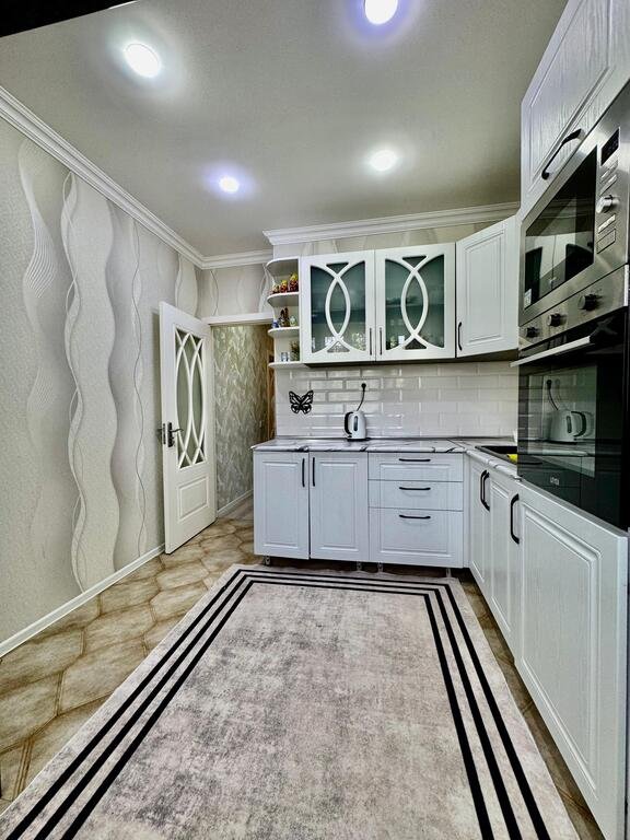 Satılır 4 otaqlı köhnə tikili, 100 m², İnşaatçılar m.-3