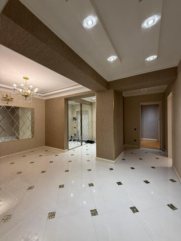 Satılır 3 otaqlı yeni tikili, 135 m², Nəriman Nərimanov m.-8