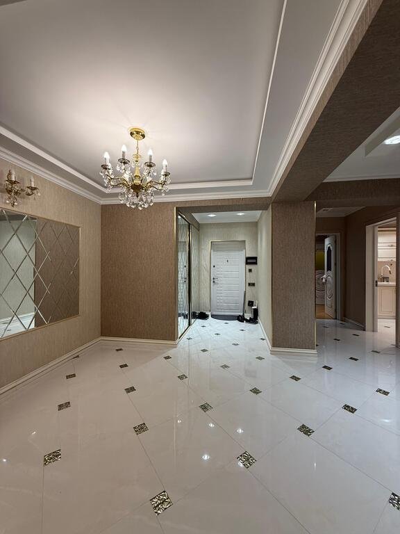 Satılır 3 otaqlı yeni tikili, 135 m², Nəriman Nərimanov m.-9