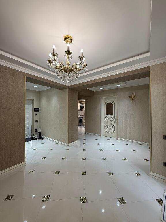 Satılır 3 otaqlı yeni tikili, 135 m², Nəriman Nərimanov m.-13