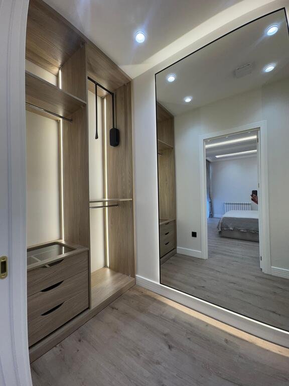 Satılır 3 otaqlı yeni tikili, 140 m², 8 noyabr-7
