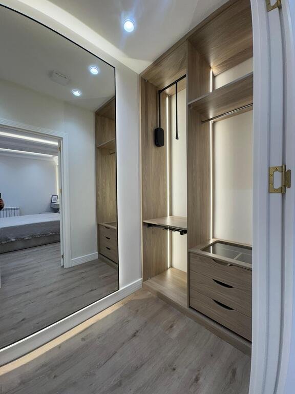 Satılır 3 otaqlı yeni tikili, 140 m², 8 noyabr-8
