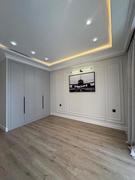 Satılır 3 otaqlı yeni tikili, 140 m², 8 noyabr-10