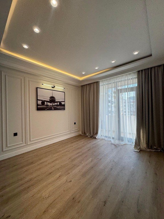 Satılır 3 otaqlı yeni tikili, 140 m², 8 noyabr-11
