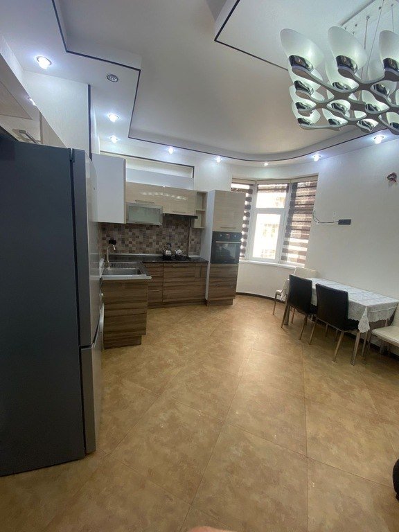 Kirayə verilir 2 otaqlı yeni tikili, 110 m², Xətai m.-14