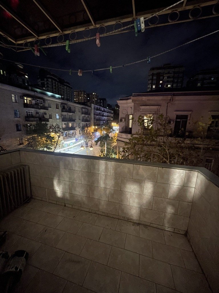 Kirayə verilir 2 otaqlı köhnə tikili, 70 m², 28 May m.-11