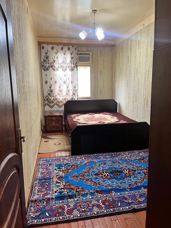 Satılır 3 otaqlı köhnə tikili, 75 m², Memar Əcəmi m.-8