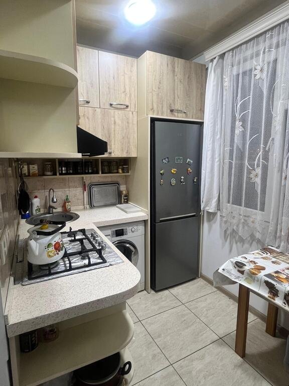 Satılır 3 otaqlı köhnə tikili, 75 m², Memar Əcəmi m.-12
