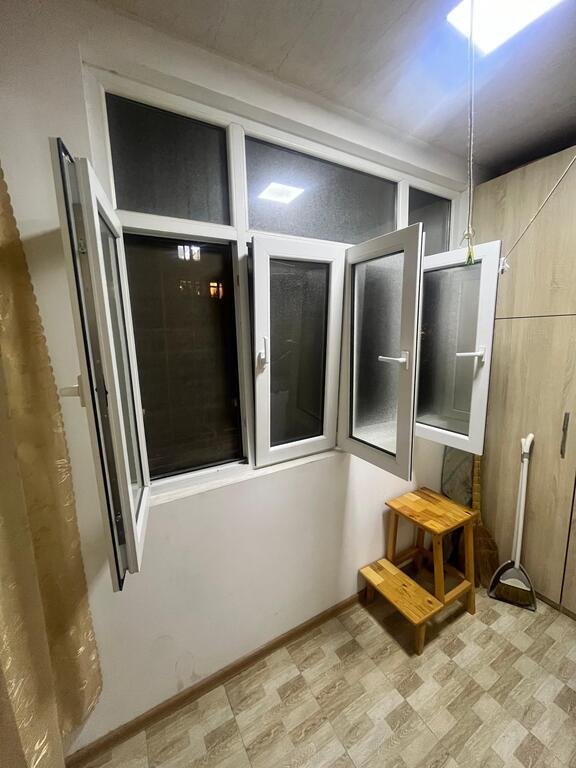 Satılır 3 otaqlı köhnə tikili, 75 m², Memar Əcəmi m.-20