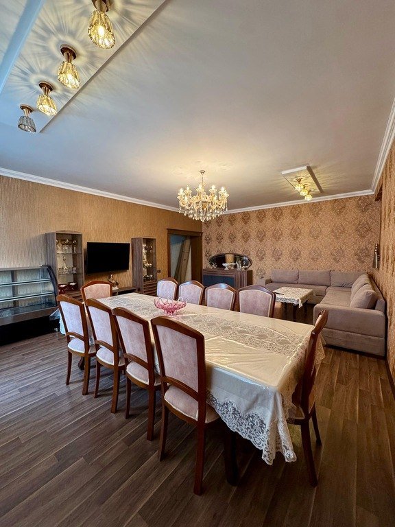Satılır 4 otaqlı yeni tikili, 172 m², Həzi Aslanov m.-3