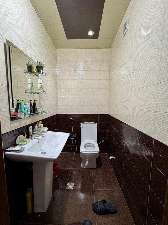 Satılır 4 otaqlı yeni tikili, 172 m², Həzi Aslanov m.-15