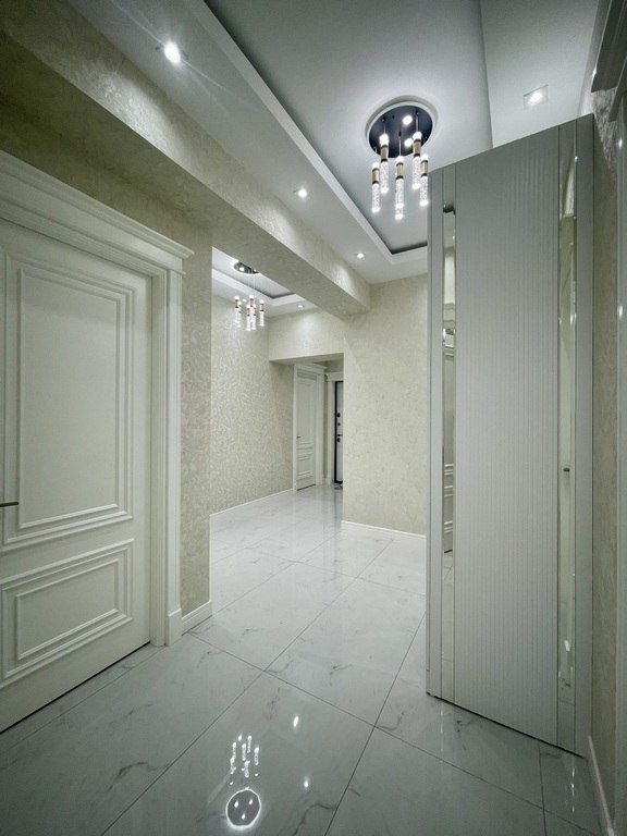 Satılır 3 otaqlı yeni tikili, 90 m², 28 May m.-7