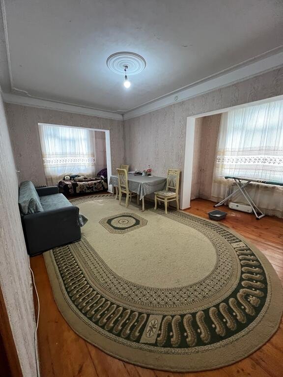 Satılır 2 otaqlı köhnə tikili, 70 m², Nəsimi m.-1
