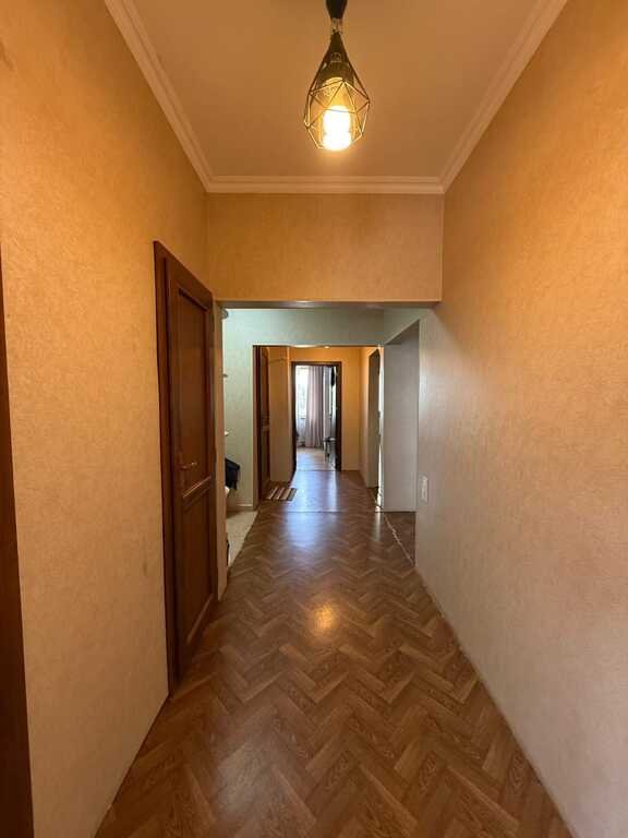 Satılır 5 otaqlı köhnə tikili, 130 m², Suraxanı-9