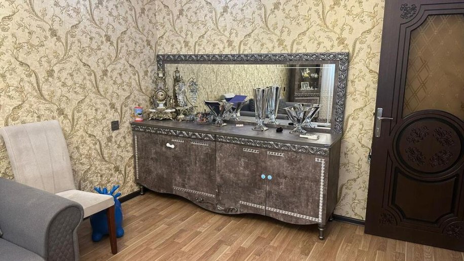 Satılır 3 otaqlı köhnə tikili, 60 m², Əhmədli m.-14