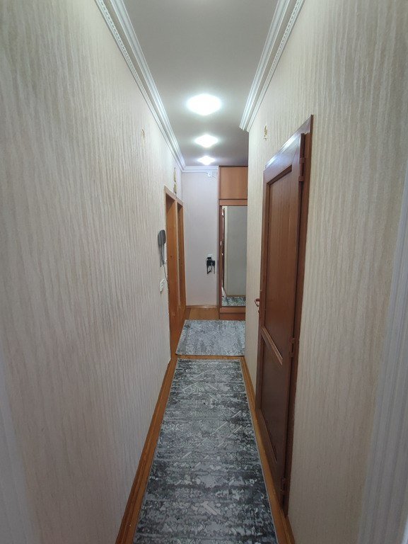 Satılır 4 otaqlı köhnə tikili, 100 m², Həzi Aslanov m.-6