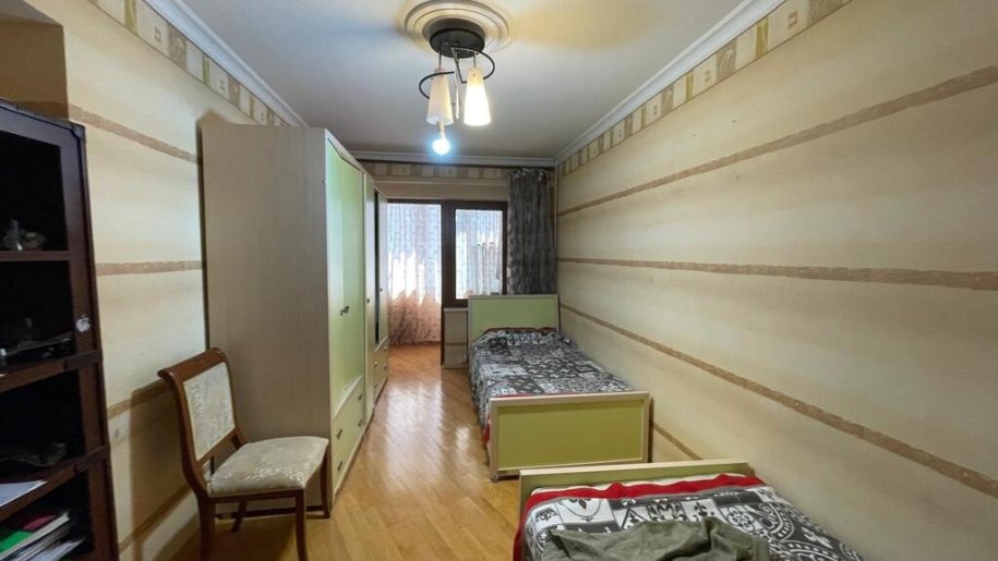 Satılır 4 otaqlı köhnə tikili, 150 m², Elmlər Akademiyası m.-15