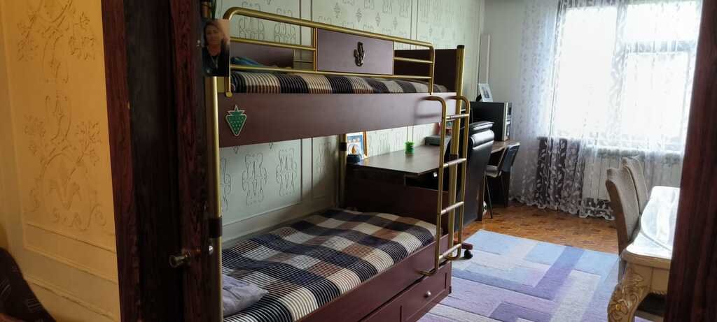 Kirayə verilir 3 otaqlı köhnə tikili, 75 m², Memar Əcəmi m.-5