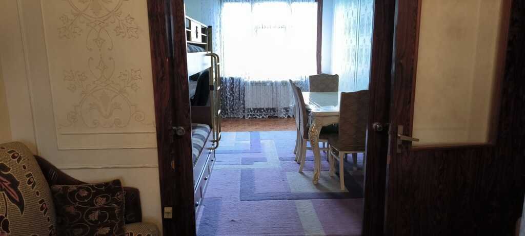 Kirayə verilir 3 otaqlı köhnə tikili, 75 m², Memar Əcəmi m.-6