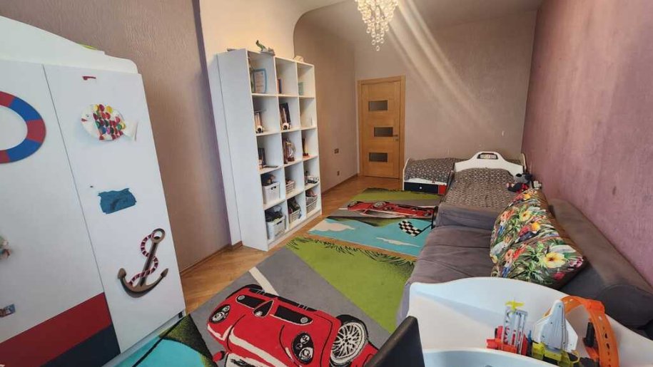 Satılır 3 otaqlı yeni tikili, 110 m², İnşaatçılar m.-5