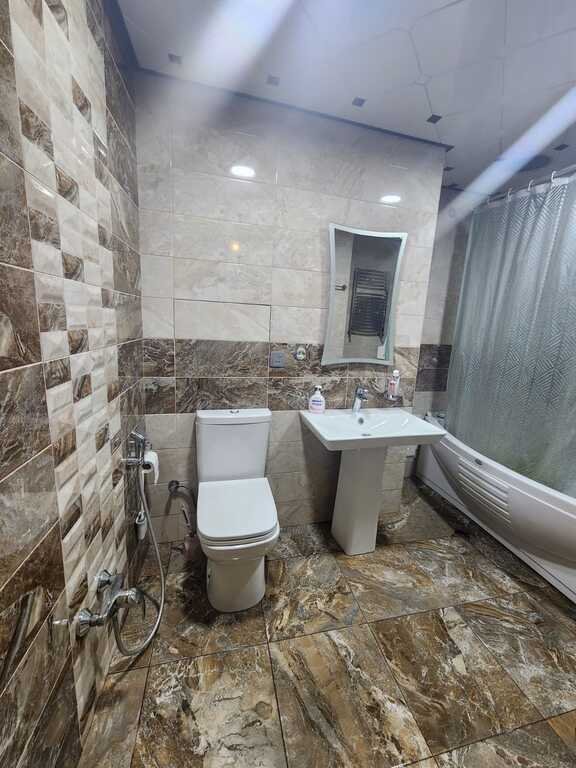 Satılır 3 otaqlı yeni tikili, 110 m², İnşaatçılar m.-11