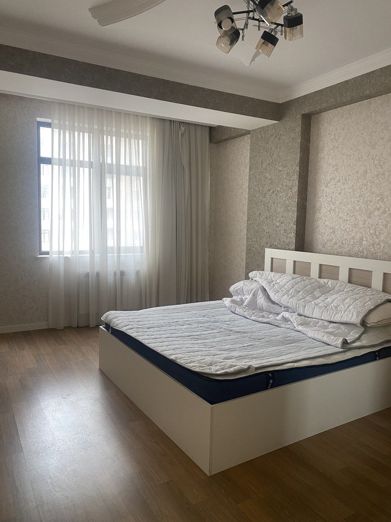 Kirayə verilir 2 otaqlı yeni tikili, 97 m², 28 May m.-2