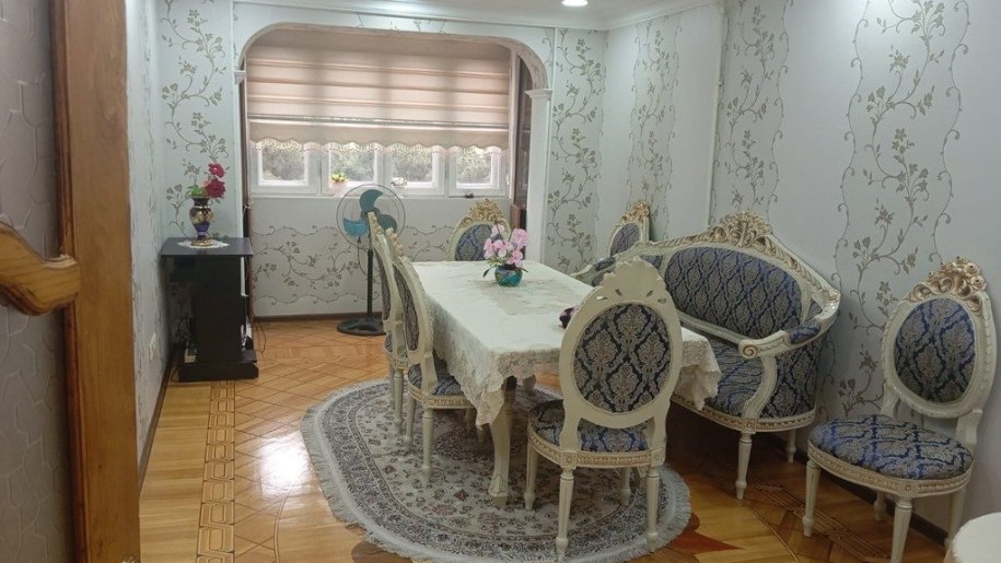 Satılır 4 otaqlı köhnə tikili, 100 m², Əhmədli-1