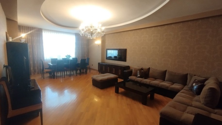 Satılır 4 otaqlı yeni tikili, 170 m², Kubinka-4