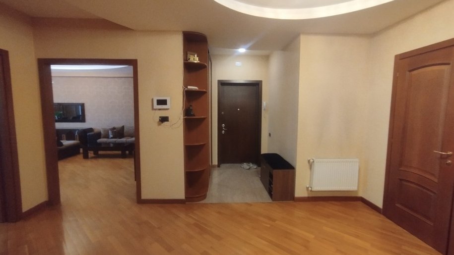 Satılır 4 otaqlı yeni tikili, 170 m², Kubinka-15