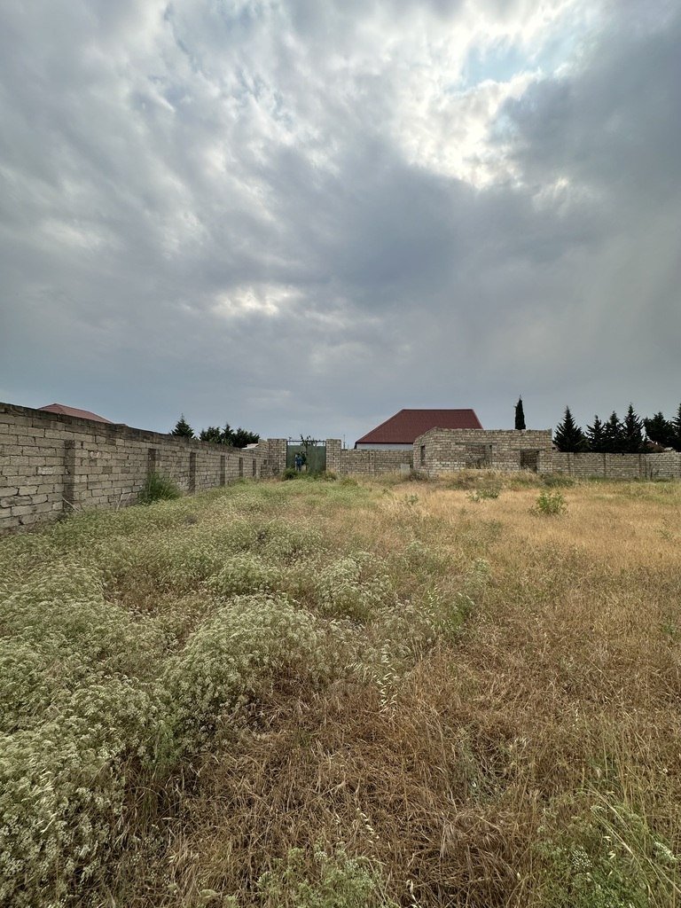 14 sot torpaq satılır, Xəzər-7