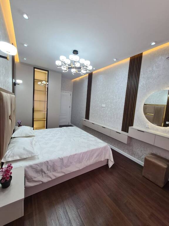 Satılır 3 otaqlı yeni tikili, 94 m², 8 noyabr-9