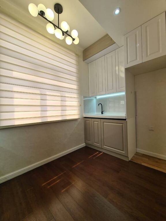 Satılır 3 otaqlı yeni tikili, 94 m², 8 noyabr-12
