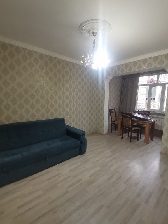 Kirayə verilir 2 otaqlı köhnə tikili, 50 m², Memar Əcəmi m.-5