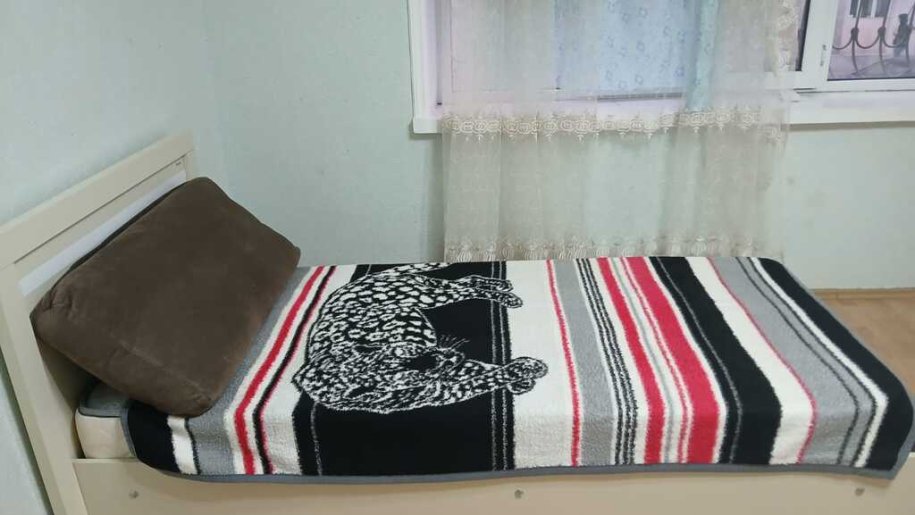 Kirayə verilir 2 otaqlı köhnə tikili, 90 m², 28 May m.-1