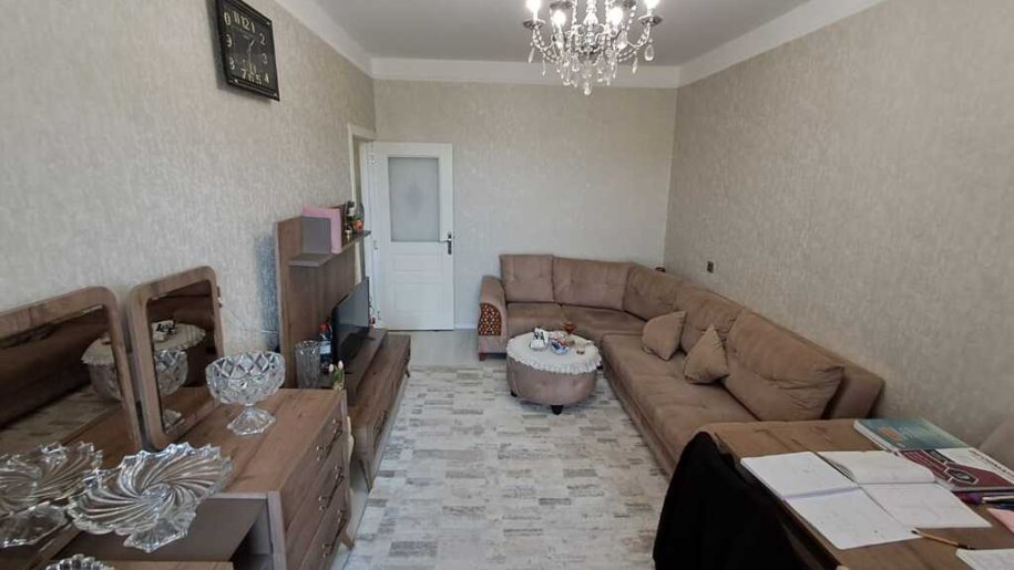 Satılır 2 otaqlı köhnə tikili, 54 m², Həzi Aslanov m.-2
