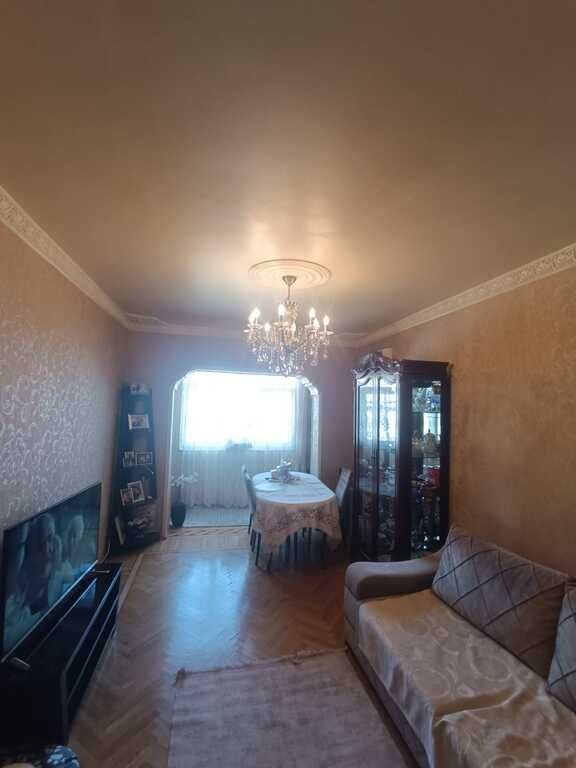 Satılır 3 otaqlı köhnə tikili, 85 m², 8-ci mikrorayon-5