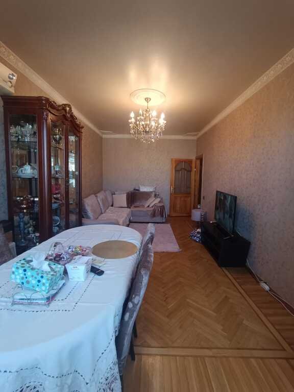 Satılır 3 otaqlı köhnə tikili, 85 m², 8-ci mikrorayon-6