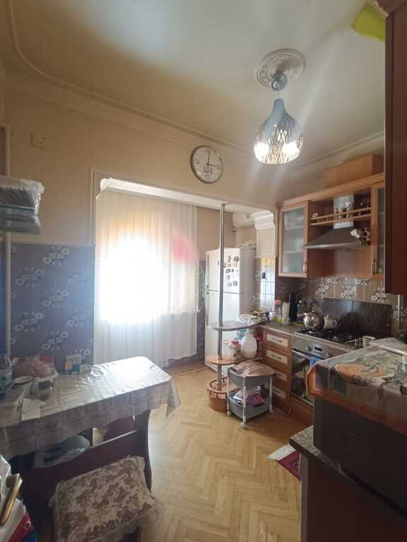 Satılır 3 otaqlı köhnə tikili, 85 m², 8-ci mikrorayon-13