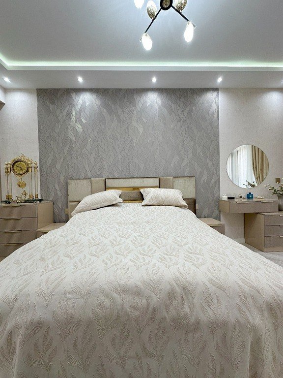 Kirayə verilir 2 otaqlı yeni tikili, 90 m², 28 May m.-11